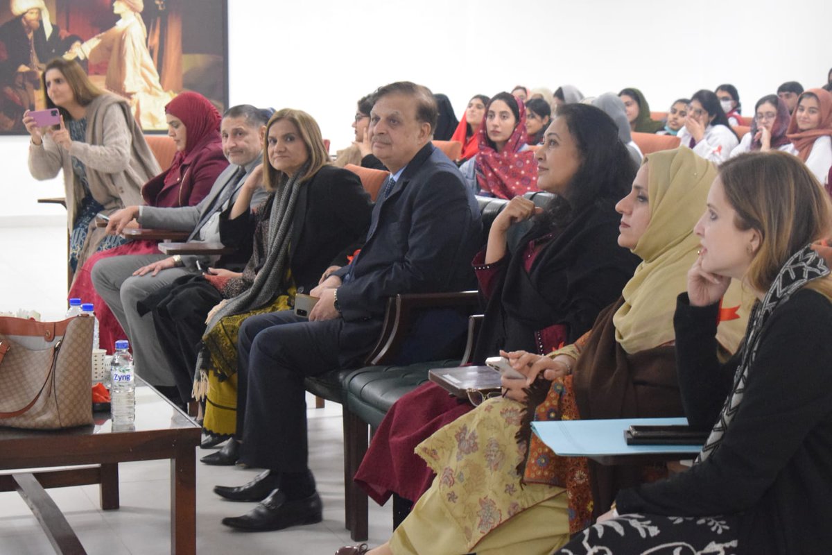Common Management Unit (AIDS, TB & Malaria) tweet media