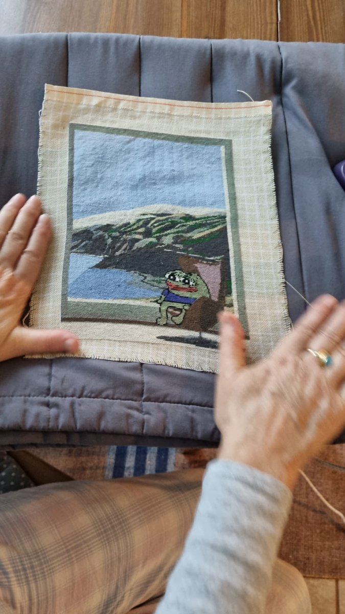 ArtofGoblenNft's tweet photo. My first #web3 job is from @GrantYun2 #calmpepe and the final preparations are about to be finished before framing.
I'm so excited 🥰
#NFT #NFTs #goblen #pixelart #Pepe https://t.co/EjMgH2Xu1f