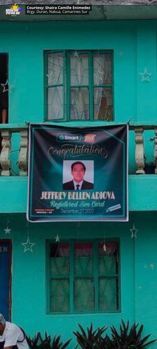 bayanmo's tweet image. Kung ang iba ay may congratulatory post sa social media, totoong tarpaulin naman ang entry ni Bayan Patroller Jeffrey Bellen Adiova sa mga pakulo sa pag-aanunsyo na nakapagparehistro na ng SIM card.

📷: Shaira Camille Enimedez

#SimCardRegistration
#BMPM
#BayanPatroller