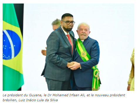 eric_gernez's tweet photo. Le président Ali du Guyana, lors de l'investiture de Lula. "Le Guyana, le Brésil, le Suriname et la Guyane Français envisagent depuis longtemps la création d’un couloir régional pour partager et stabiliser l’énergie dans la région." https://t.co/RXzTCgLRDV https://t.co/em2aMBVPgk