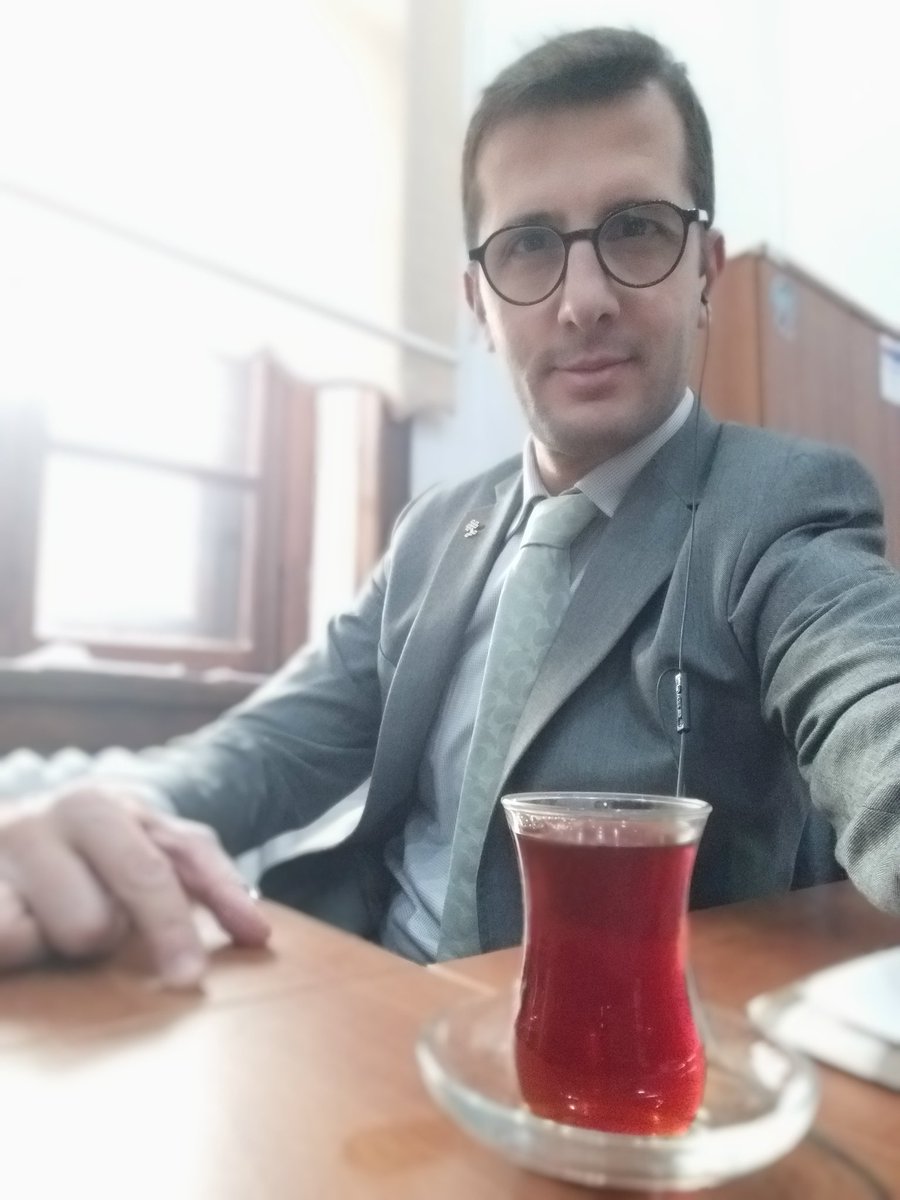 EmrullahAKCA's tweet photo. Rabbimden niyazım; razı olduğu kullarıyla karşılaştırsın, hemhal eylesin, birlikte yol aldırsın; düşünüpte söyleyemediklerimi O'na havale eyledim.
Bizi aldatanları, hesap gününde mahçup, sırat köprüsünde mahzur eylesin...amin...
02 Ocak 2023 Yılın ilk mesai günü... https://t.co/LXvq8QRZn1