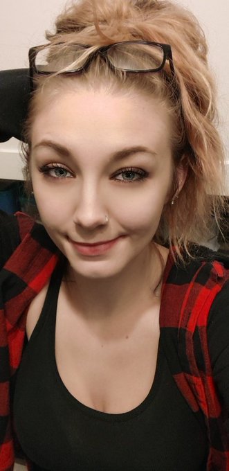 Happy New Year 🎇 - Snapchat Soft Filter 💜 #blonde #onlyfans #onlyfansFree #cute #beautiful #eyes https://t<a href="/tag/blonde"class="tags">#blonde</a><a href="/tag/cute"class="tags"><span>#cute</span></a><a href="/tag/beautiful"class="tags"><span>#beautiful</span></a><a href="/tag/eyes"class="tags"><span>#eyes</span></a><a href="/tag/onlyfans"class="tags"><span>#onlyfans</span></a><a href="/tag/onlyfansfre"class="tags"><span>#onlyfansfre</span></a>