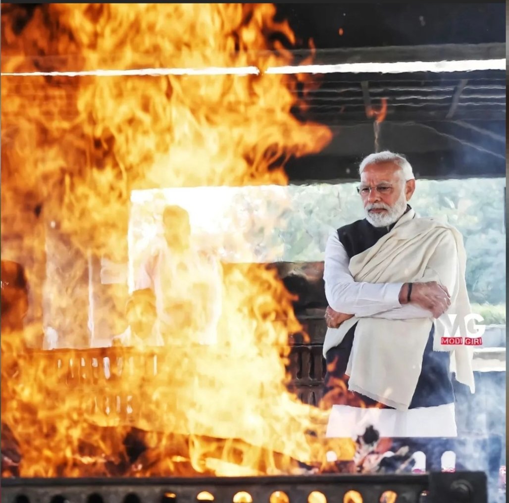 Dr_SukarnMishra's tweet photo. рдЕрдВрддрд┐рдо рджрд░реНрд╢рди ЁЯЩП
#maa #modigiri #modi #narendramodi #modiji #hirabenmodi https://t.co/CypkEB2toB
