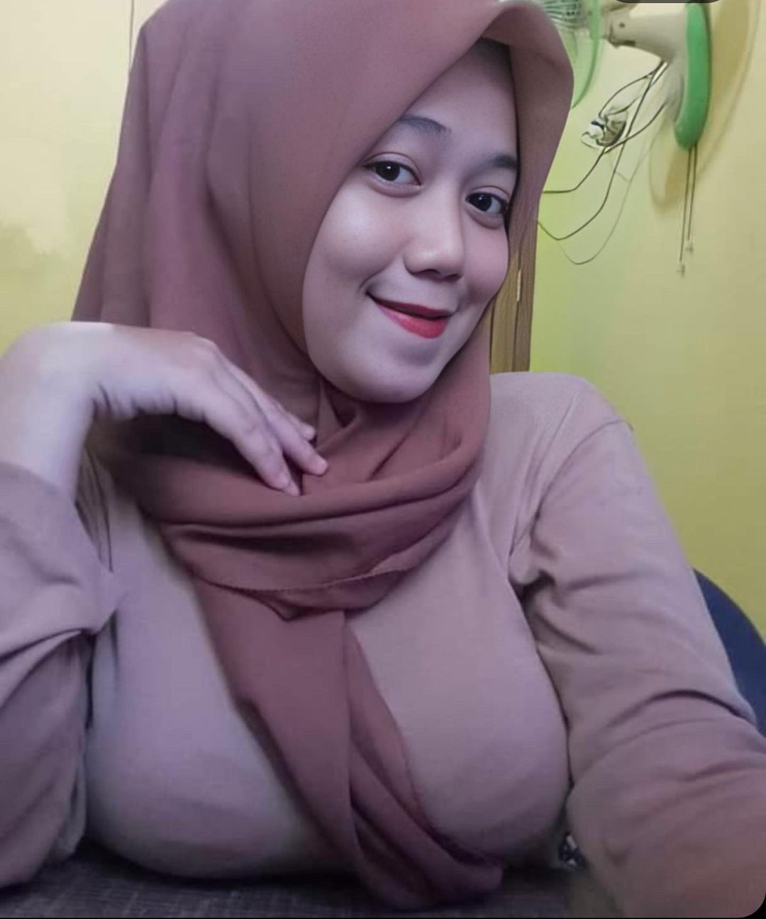 BerHIJABBB on X: #BerHIJABBB : tiaraofficial25_ t.co9Pk75k6AwD   X