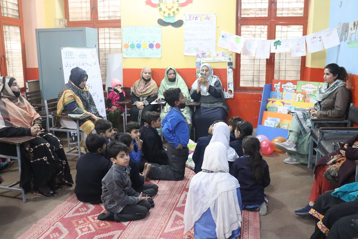 itacecorg's tweet image. Highlights from the Community Launches of Classroom Library corners under Pakistan Literacy Project (PLP) administered schools - GGES Ichra  District Lahore

#ITACEC #ITAPublications #PakistanLiteracyProject #RoomtoRead #PLP #Schooleducation #library #education #learning