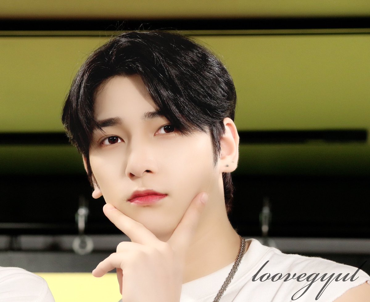 guguzives's tweet photo. © loovegyul https://t.co/7h7XQCNHaW