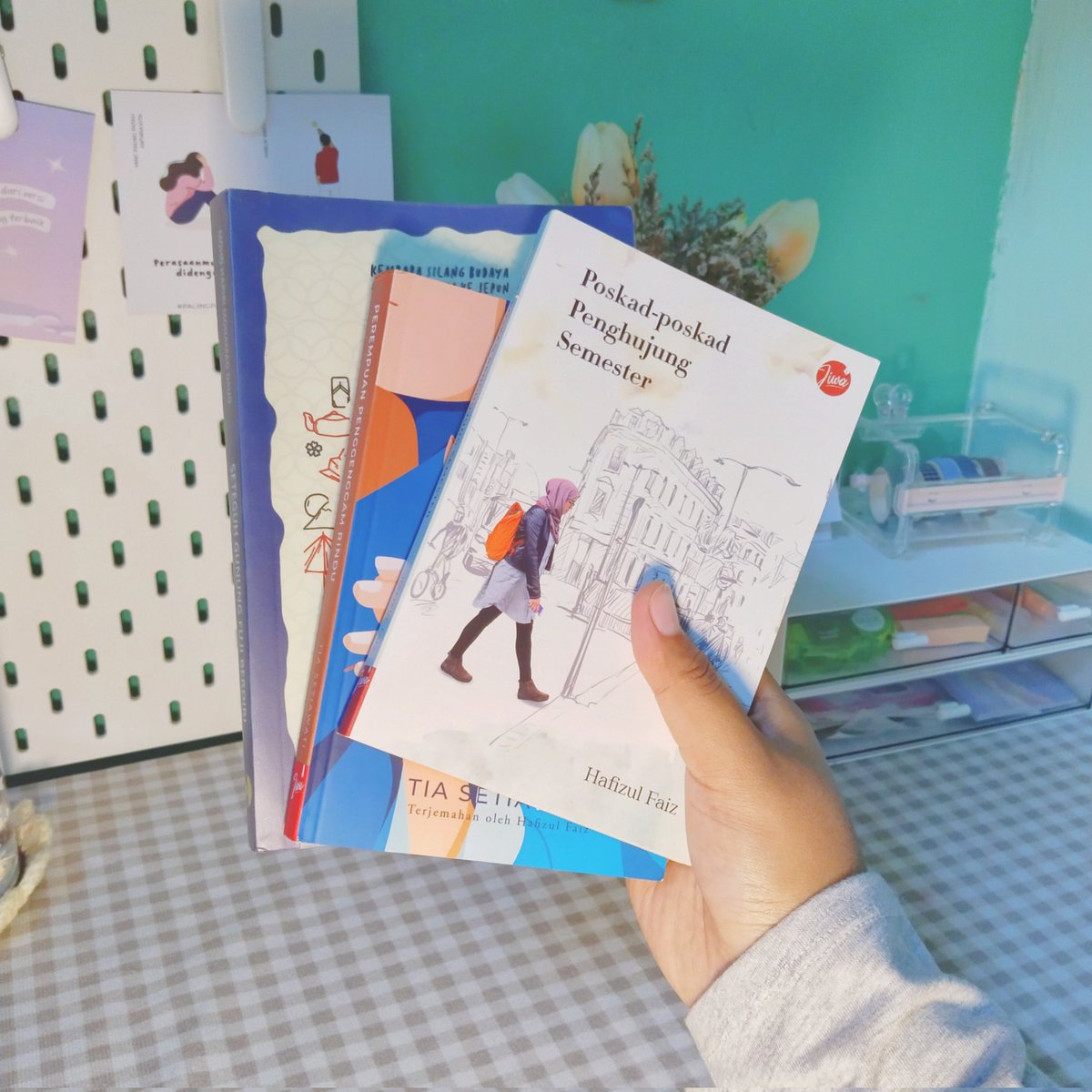 Beli tahun 2022, unboxing tahun 2023 ✅ 
📦: Buku preloved daripada <a href="/NurulNaziefa_/">نور النظيفة</a>