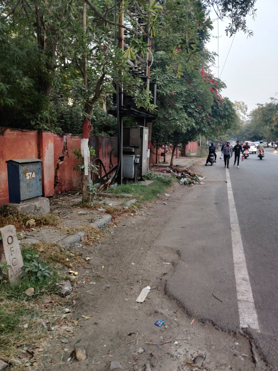 <a href="/traffic_jpr/">Traffic Police JPR</a> i parked car on tilak marg, inside white line, not violating any traffic rules, but police picked up my car. wrong ticket, all in name of CM visit <a href="/RajCMO/">CMO Rajasthan</a> <a href="/CMHelpdesk/">Rajasthan CM Helpdesk</a> <a href="/RajGovOfficial/">Government of Rajasthan</a> HELPLESS CITIZEN