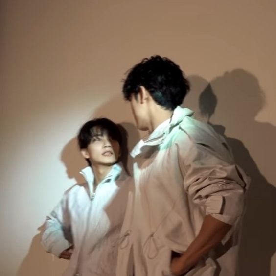thembocollector's tweet photo. new fic alert💥

gyuhan
rated T
"network love"

"When was the last time you wrote for fun?" Minghao presses.

Mingyu is definitely visibly sweating, now. 

https://t.co/nvNBDviMH3 https://t.co/tEwuJQuTzt