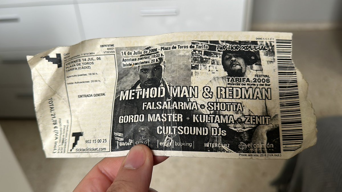 Erfons's tweet image. Conciertos que se te quedan grabados en la memoria @ToteKingOficial @Titofalsalarma @elsanto_fa @FALSALARMA1 @shottashottifer @Gordo_Master @KULTAMAOFFICIAL @ZenitEnTrozos @methodman @therealredman