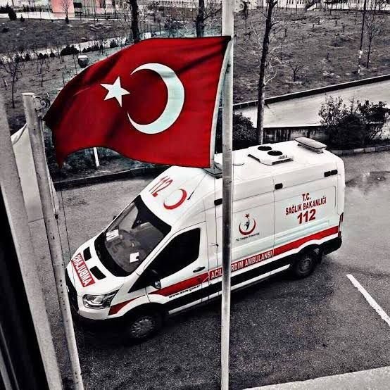 Yüksek puanlar alıp atanamayan işsiz paramedikler bu kutsal görevi yapmak için sabırsızlanıyoruz derhal istihdam alanı açılmalı acillerin paramediklere verilmesi gerekiyor 15 bin atama vakit kaybetmeden yapılmalı
<a href="/RTErdogan/">Recep Tayyip Erdoğan</a> <a href="/drfahrettinkoca/">Dr. Fahrettin Koca</a> <a href="/suayipbirinci/">Doç. Dr. Şuayıp Birinci</a>
 YüzbinParamedik İşsiz