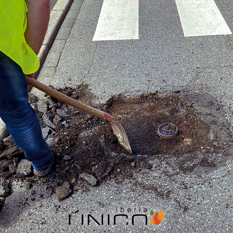 👉La incorporación del #BIOROAD en el proceso de fabricación junto con otros principios que incorporan nanoplacas de grafeno al betún, hace que se pueda optimizar al 200% el comportamiento general de nuestras mezclas, pudiéndose aplicar aún con agua sobre la calzada.