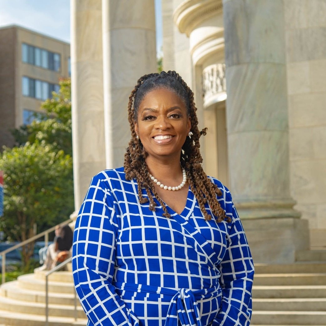 LaTanyaSothern's tweet image. Honored to begin my first term as president of the American University Alumni Board this year. I look forward to collaborating with the AUAB and the University administration to promote alumni engagement that supports students and the AU community! @AmericanUAlum @AmericanU