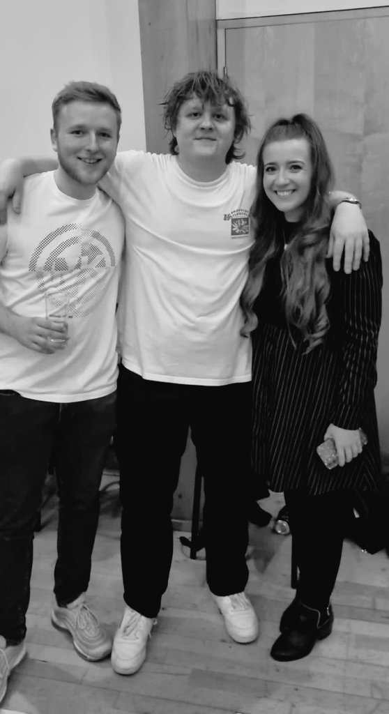 lg_1510's tweet photo. Beach walks, a ceilidh, meeting @LewisCapaldi, three alpacas, lots of my favourite people and a constant stream of aperol spritz. The recipe for tremendous new year celebrations on Coll 💕🥂 absolutely shattered but my heart is full! https://t.co/iPHsmnSpTm