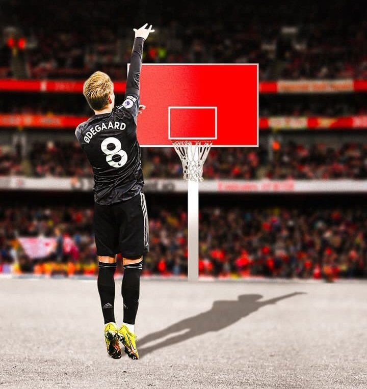 ObusitsweC's tweet image. 🏀