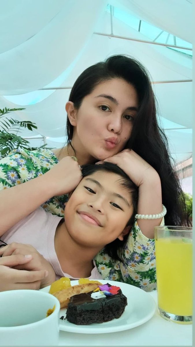 romanafied's tweet photo. date with her boys 🤍♾

#AlonzoRomeoJose #ElioJuanManolo https://t.co/RXeKASF1UL