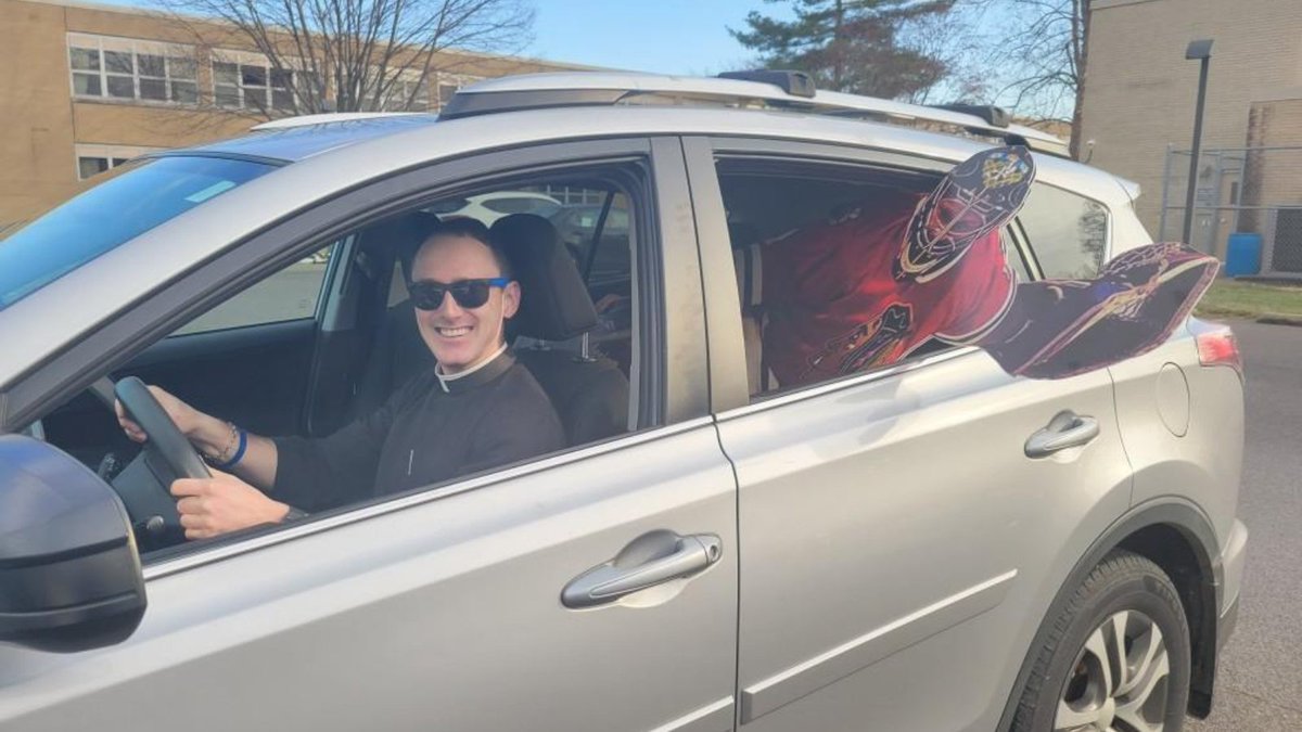 diospringfield's tweet photo. The #HolyGoalie is on his way to #SEEK23!
Follow his adventures on Instagram this week and swing by Booth 618 to see us.
Can't wait to see all of you soon!
#Booth618
#focuscatholic
#totustuus https://t.co/0SIm2ZGa31
