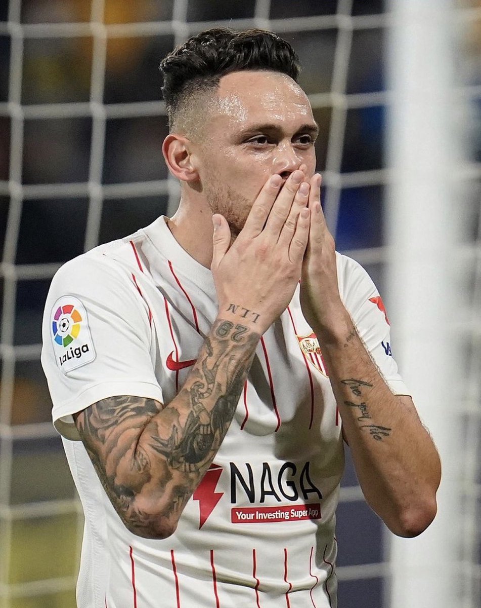 PSDEALG's tweet photo. Te gustaría la vuelta de @Locampos15 a nuestro @SevillaFC ??🤔
- SI = RETWEET
- NO =ME GUSTA https://t.co/qUu7LKl4k5