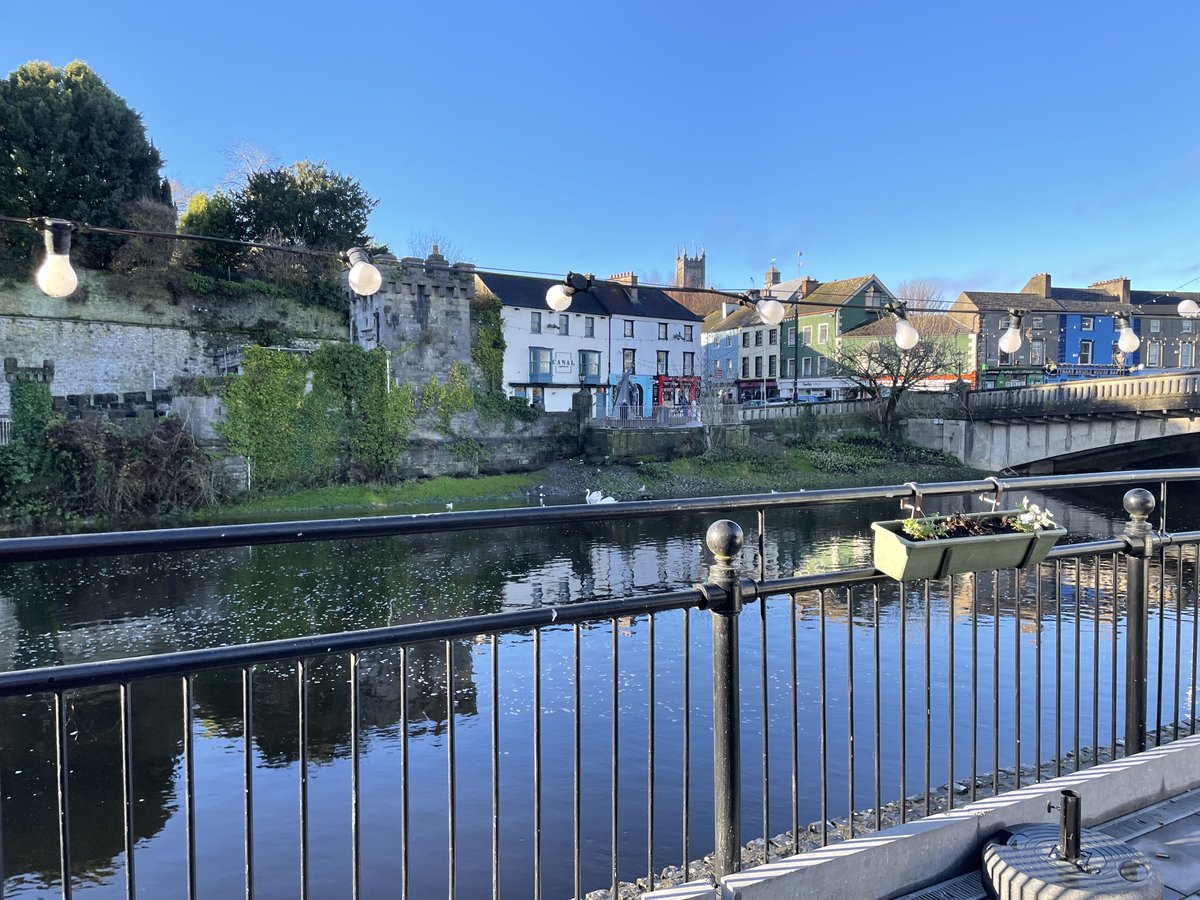 Jacqui07108033's tweet photo. #100Daysofwalking #200daysofwalking #cardiacrecovery
Day 1 walking in the castle park and by the river Nore fab https://t.co/dmWuZDZe8K