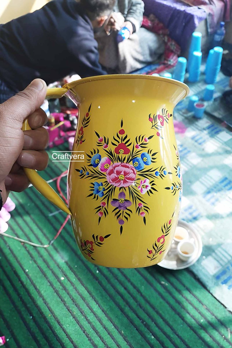 CraftVera_Art's tweet photo. Kashmiri Art - Hand Painted Enamelware - Floral Jug

Nothing Will Jazz up your Juice like this hand Painted Jug. Isn't Fabulous? The detail is amazing 🌷

Art 🔸Artist 🔸Authentic
#ethical #ecofriendly #handmade
#PromoteCraft #SupportArtisan

#fairtrade #handpaintedjug #etsyshop https://t.co/OwxcojSugc