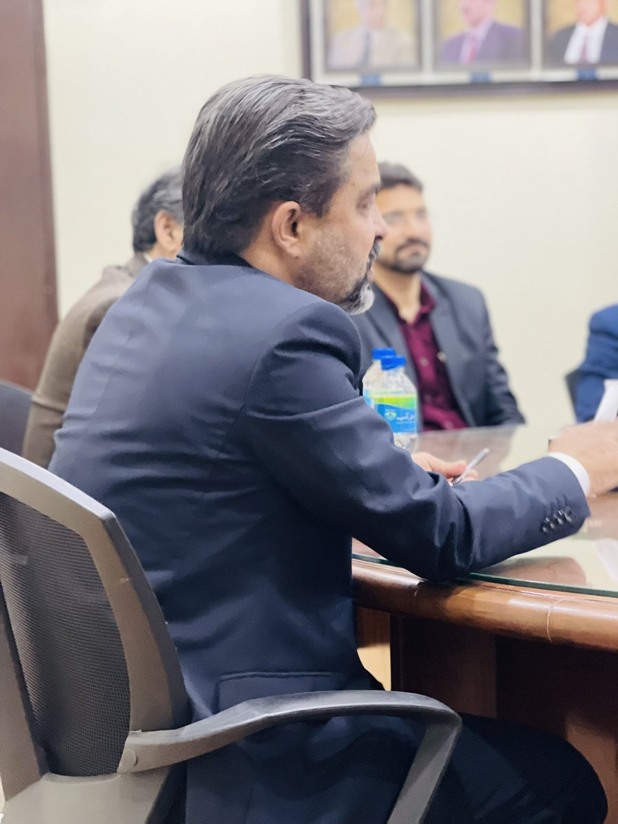 DrTMAwan's tweet photo. Chinese Universities’ Alumni Meeting at COMSATS University Islamabad - SAHIWAL CAMPUS @Pakchina__yc @AmbNong @CUIofficial @CSC_CUI @CathayPak @SyedShamsulHas9 https://t.co/2b77vDNkiN