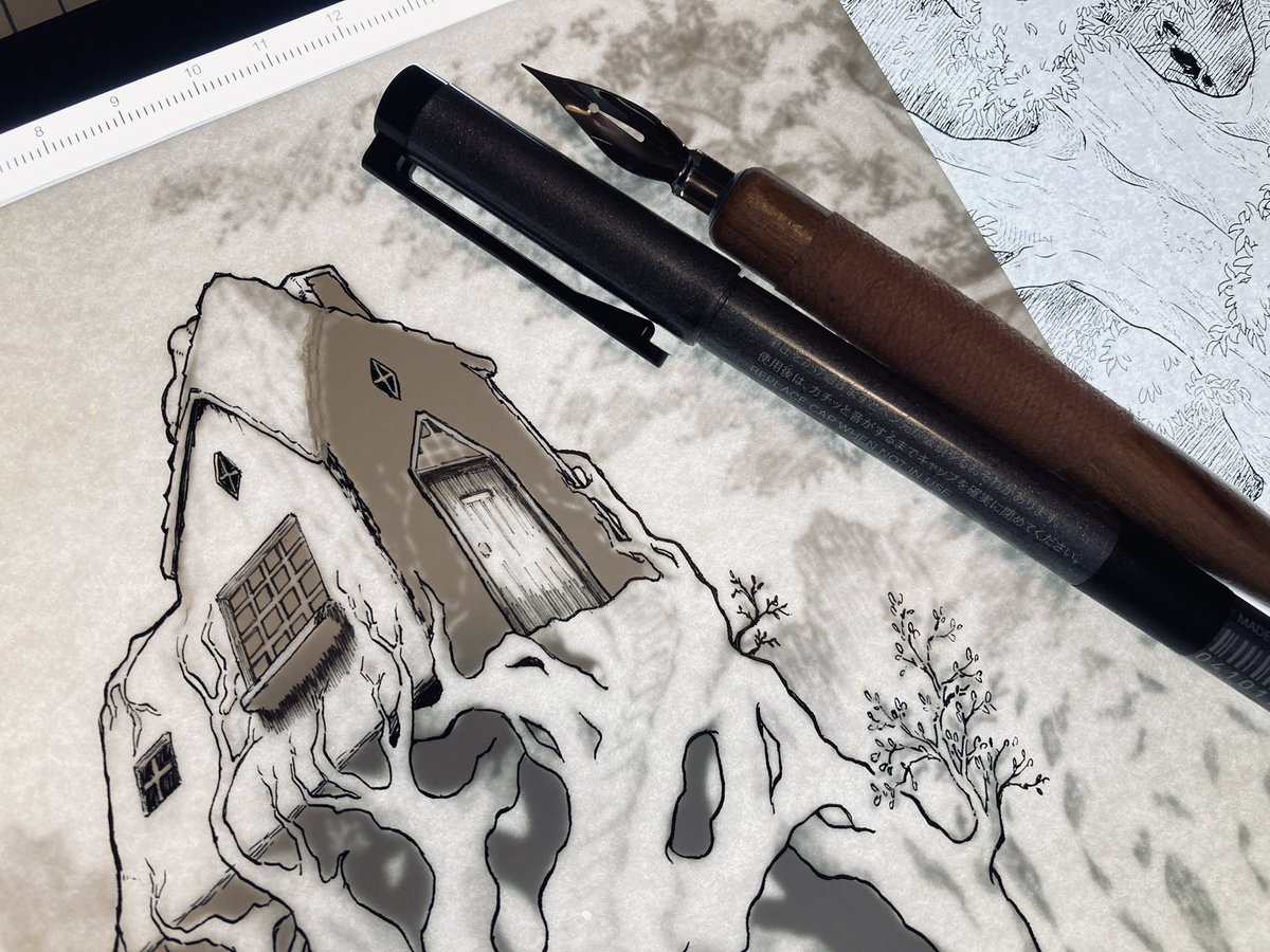 アナログペン入れ✒️のカンを取り戻すべくトレース練習してます。
トレース元は自分のアザ森原稿なので、権利関係は無問題💪🏻
夕飯食べるのでちょっと休憩〜