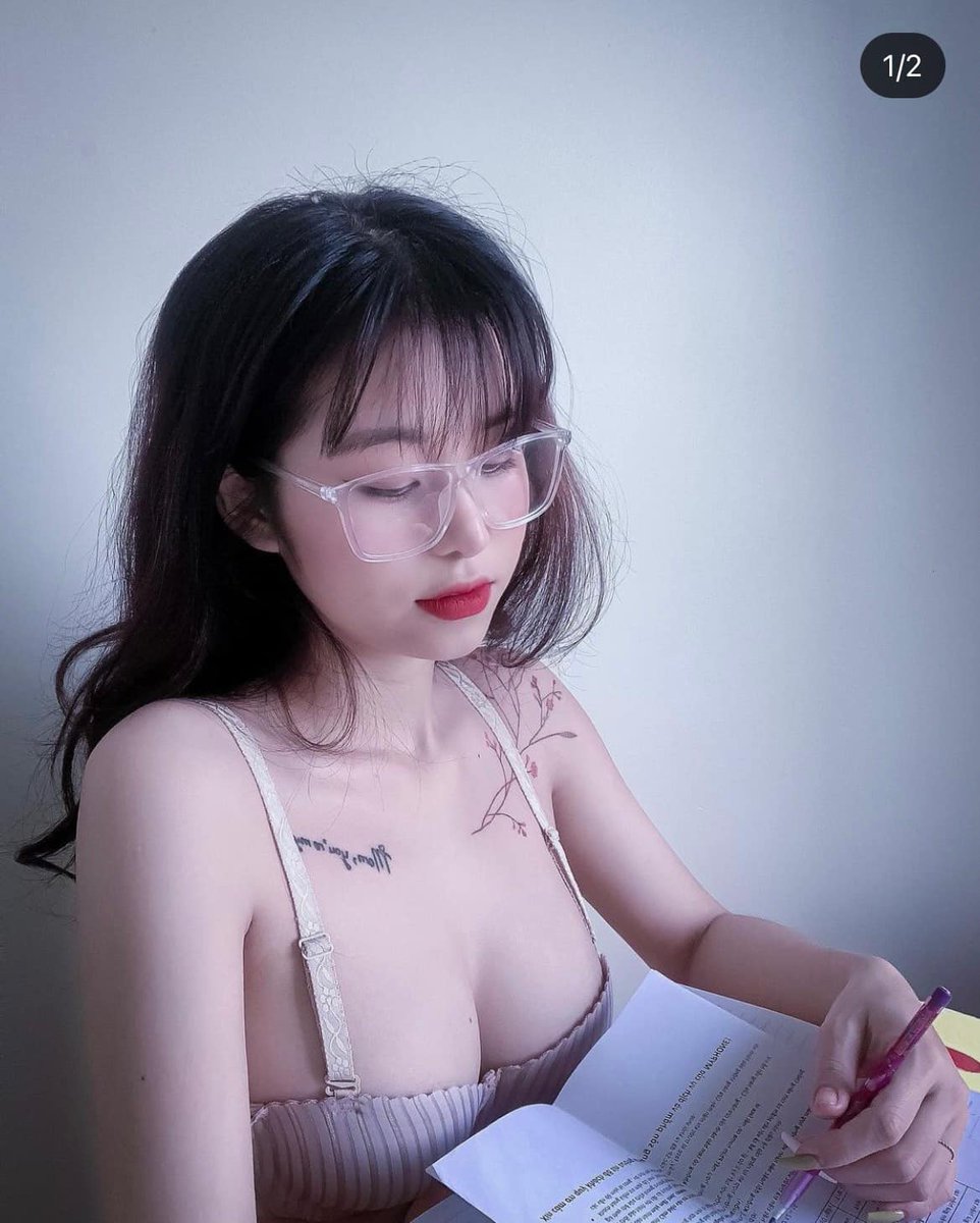 Có ai muốn hịc bài cùng e ko