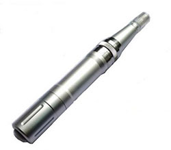 QuipDerma's tweet photo. DermaQuip Micro Needling Pen

The Renu Pen micro needling pen creates porations in the skin to allow for serums and product to penetrate deeper. 

Visit Now: https://t.co/9TAsD90kcW https://t.co/SY4ORnUtmf