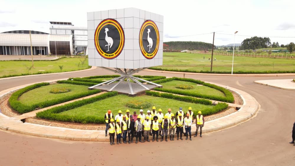 LisahKemigisha's tweet image. Happy new year from @KiiraMotors 
The progress of the project stands at 99% for the 1st Phase and 35% for the 2nd phase completion respectively and slated for commissioning in June 2023.