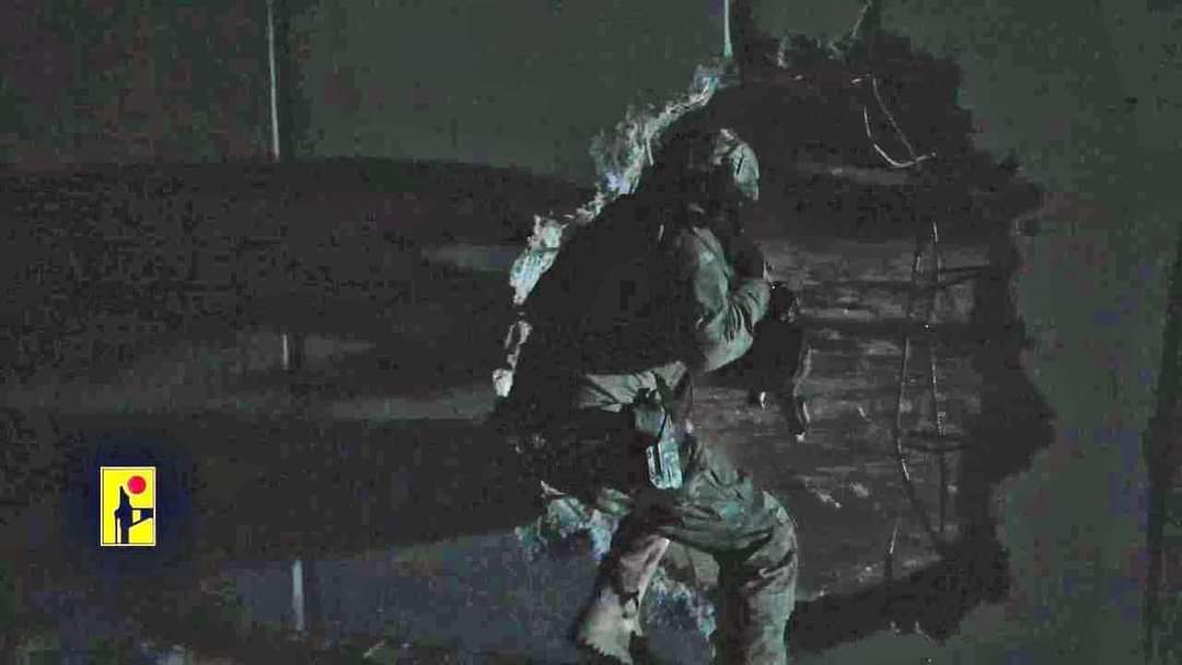 وَ إِن إِستَيقظَ بك مرحبْ ، فلا تنسى أَن عليٌ قالعُ باب خَيبر!
⁧#قسما_قادمون⁩ ⚔️🔰
#حزب_الله