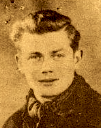 "Un terroriste dangereux ayant opéré dans le département de la Manche, dit sa fiche de police le 24 mars 1944. En cas de découverte, le garder à vue étroitement et aviser d'urgence". Ce sera fait. Artisan boucher devenu FTP, Prosper Billois disparaitra en déportation. 23 ans.