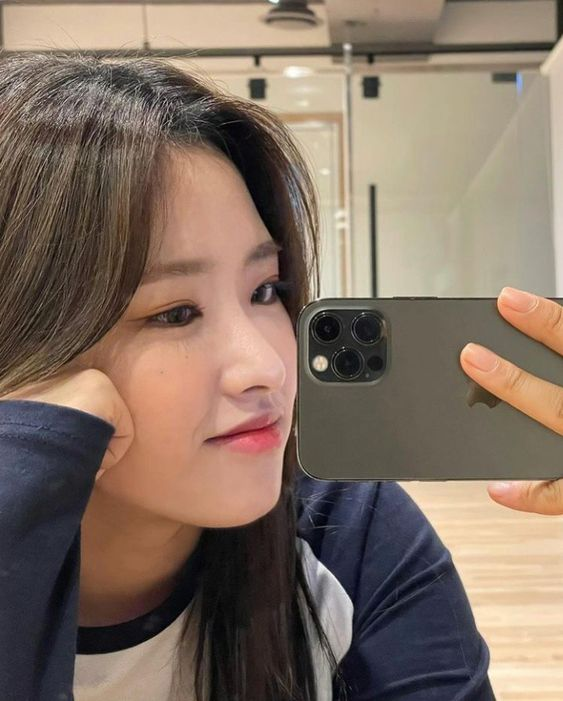 Hyeju Diary On Twitter Mirror Selfies