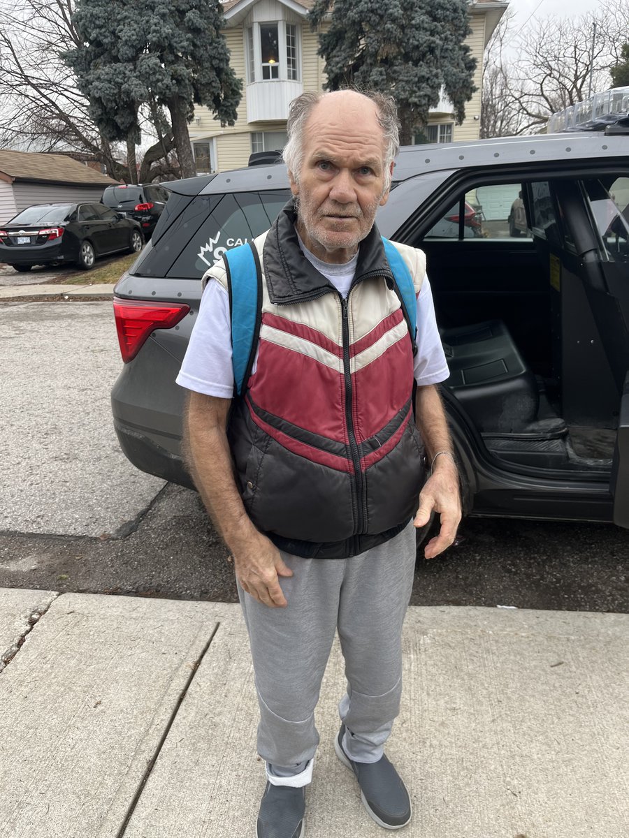 Missing:  Joseph Vassallo 78 yrs.  L/S at 2:00 am in the area of Warden Ave and Danforth Rd.  Described as White, 5'5 ft, 150 lbs, gry hair.  Wearing green and grey jkt, blue pants.  Police are concerned for his safety.  Please call 416-808-2222  with info or located. ^ec
#GO7567