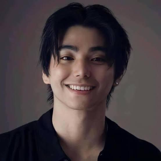 Mocchan830's tweet photo. Mas Chishiya lo ganteng sakjane wkwkwkw https://t.co/6NQf8jbcOG