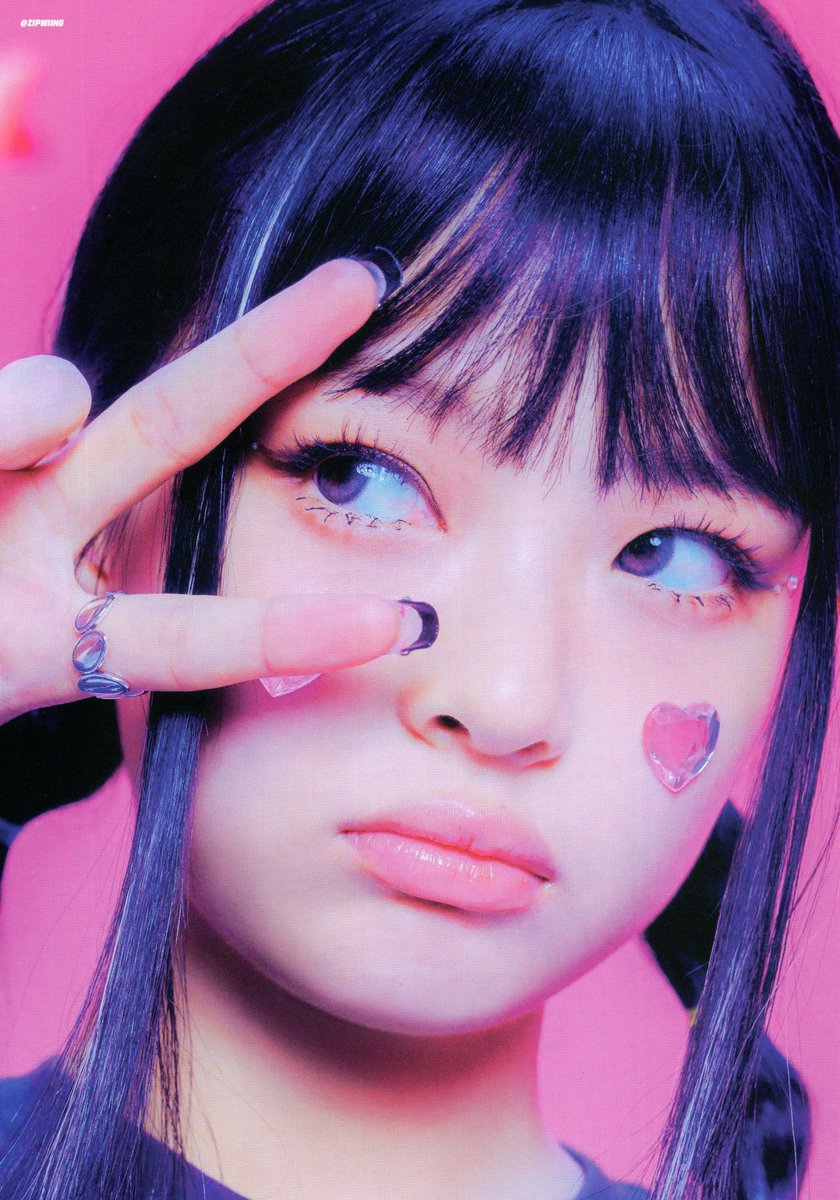 ichiiixx's tweet photo. 올타임 레전드 키치걸 팜하니의 귀환이다 얘들아.. https://t.co/rodcXqWw8w