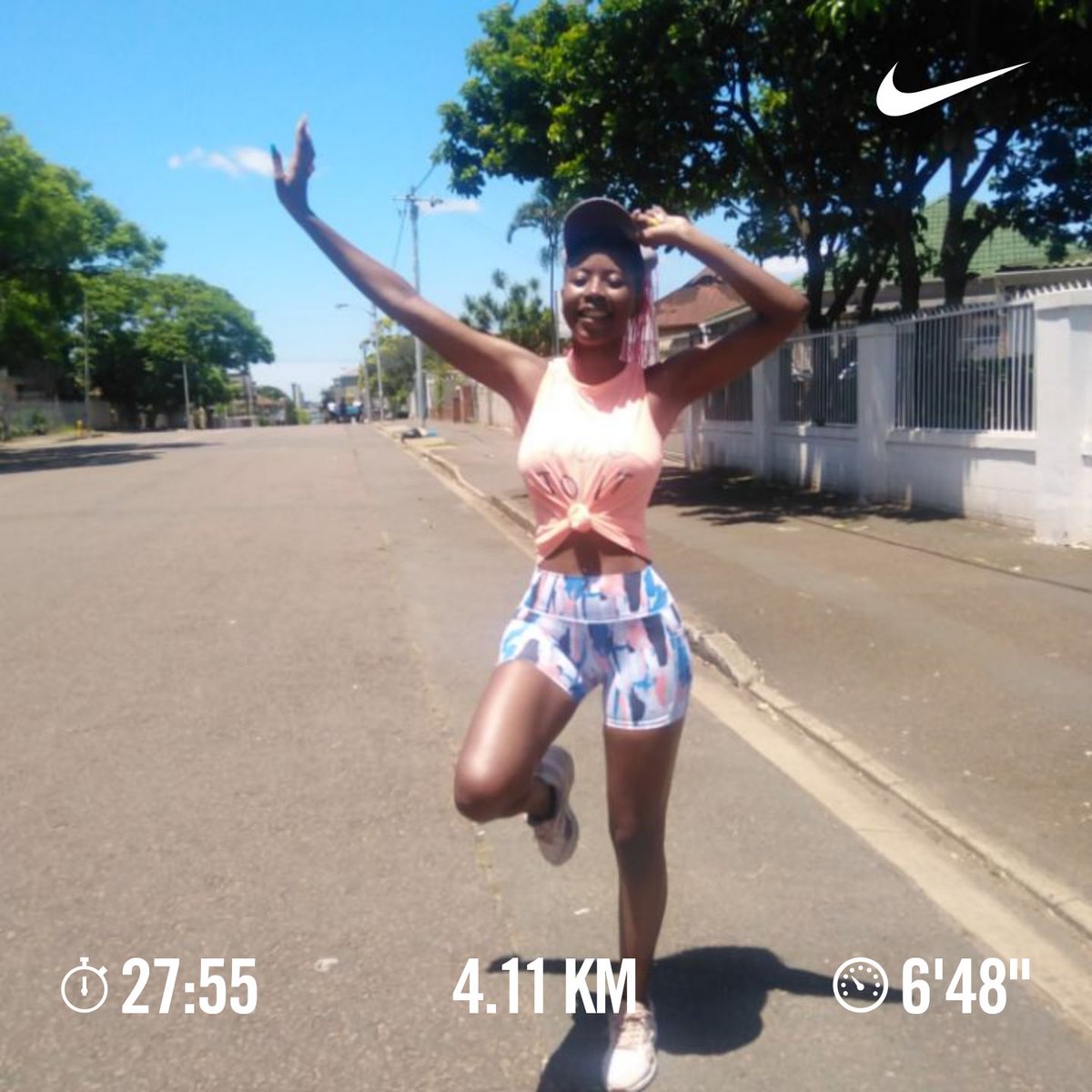 MaShezee tweet media