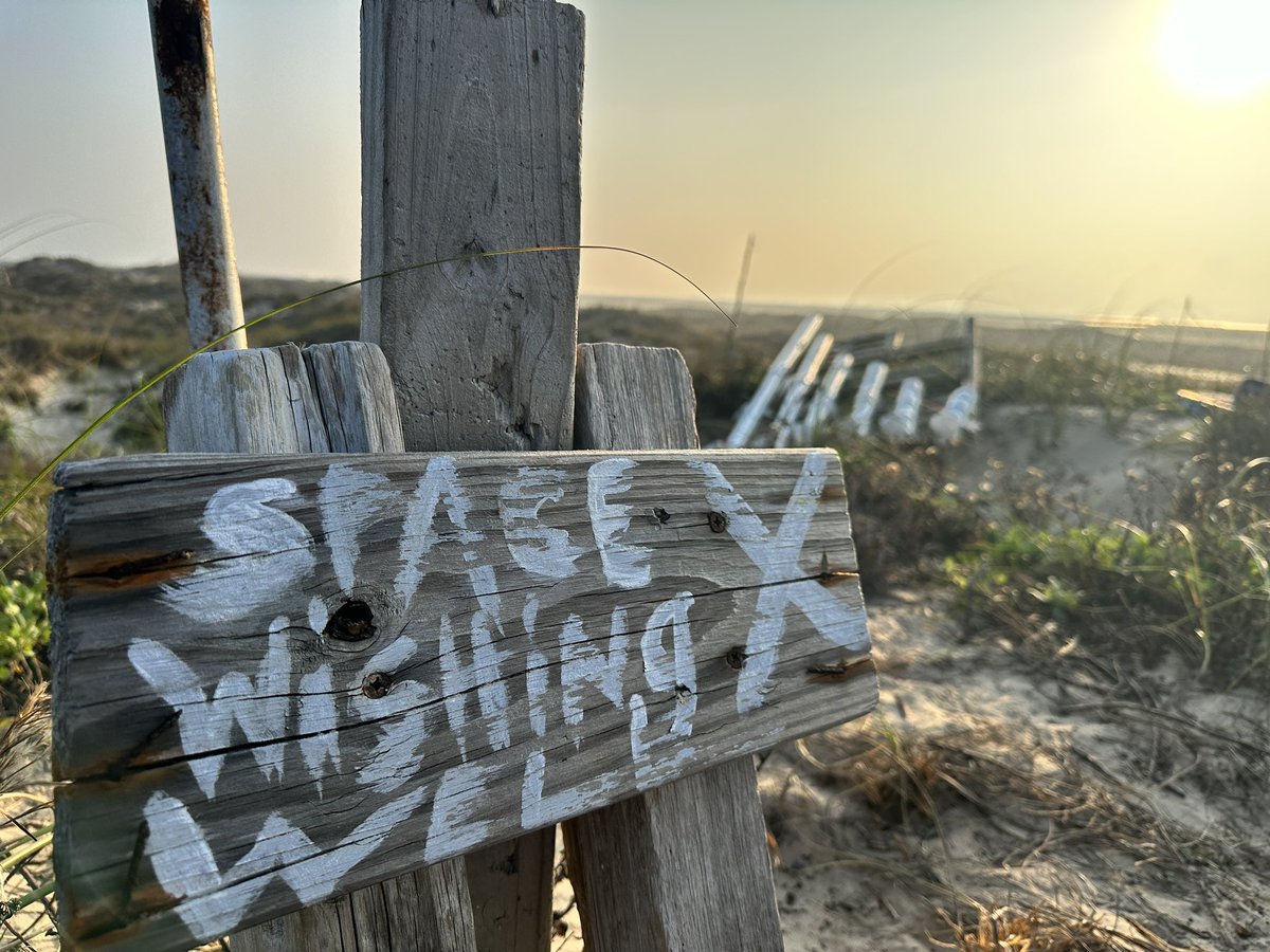 @GailAlfarATX @SpaceX @redditSpacePorn @totalspace360 @slashdot @4thFromOurStar @elonmusk @OwenSparks_ @dogecoin @Rainmaker1973 @1stMarsColonist Great pics Gail! Did you find the wishing well? ⚡️⚡️⚡️