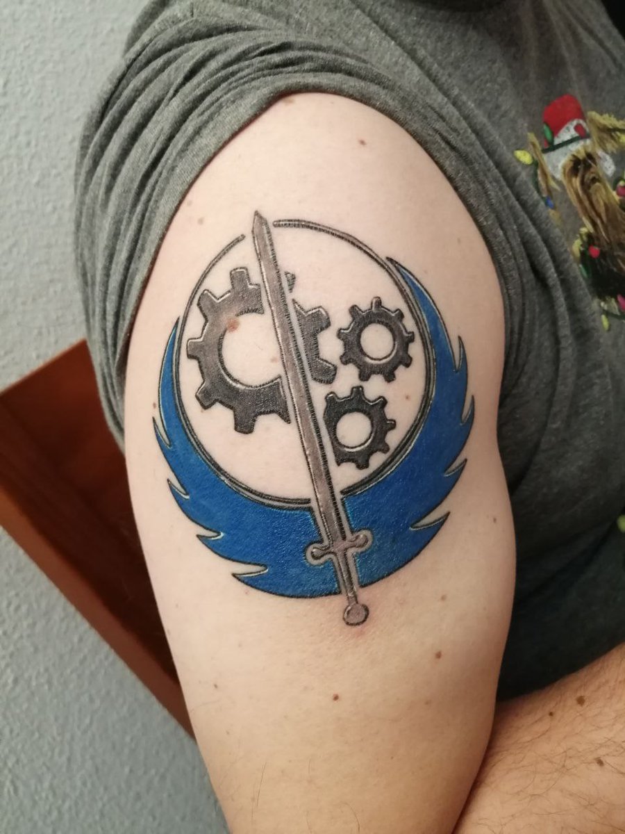 ¿Qué es lo más #HeavyMetal del #Fallout?
Muchas gracias a Guillermo Inksoul de Greenhouse Tattoo (FB: facebook.com/greenhousetatt…) y a #ARMMA por este premiazo🤘🏻🤘🏻🤘🏻