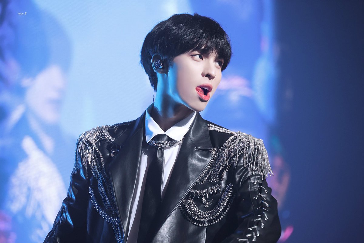 type_0305's tweet photo. 221230 

왕자님 ,,,, 💙 

#BX #병곤 #CIX #이병곤 #BYOUNGGON https://t.co/jM0nQ8fhKy
