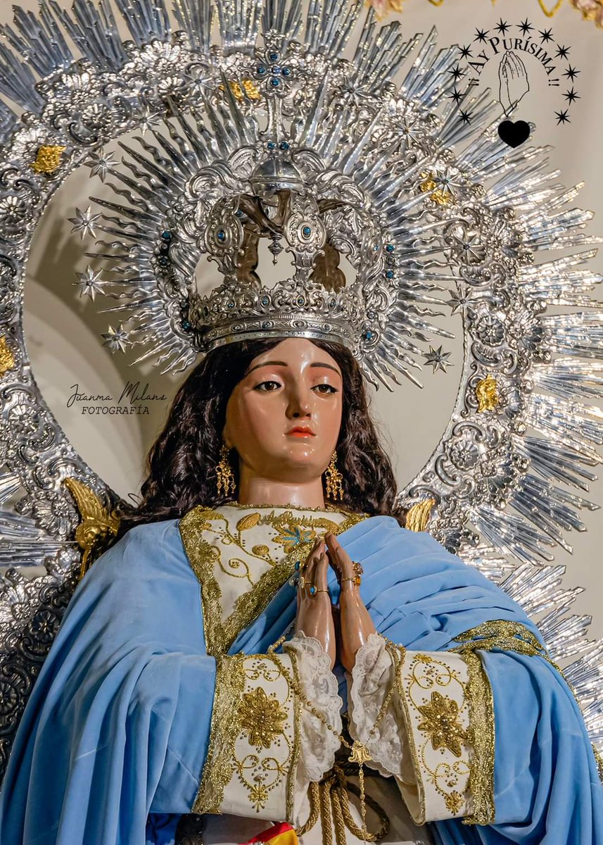 “La grandeza de María reside en su humildad. Jesús, quien vivió en estrechísimo contacto con ella, parecía querer que nosotros aprendiéramos de Él y de ella una lección solamente: ser mansos y humildes de corazón.”

📸 <a href="/jmmilansfotos/">Juanma Milans Fotografía</a>

#PurisimaCoronada   #AyPurisima
