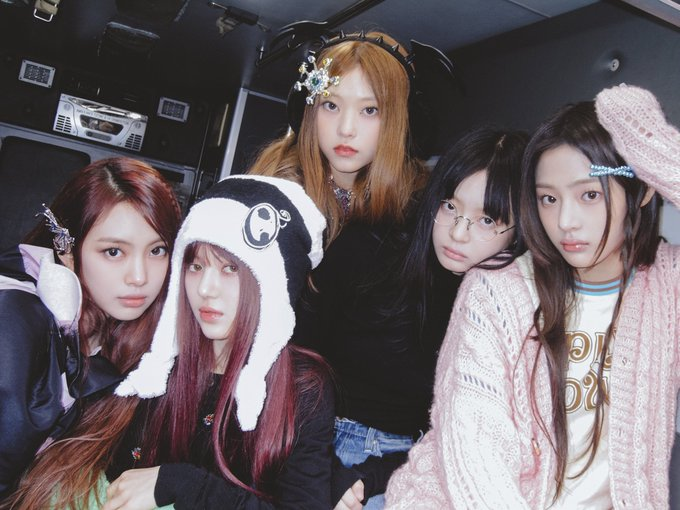 ▶️ | “OMG” ultrapassou 500K de views no YouTube! 

#NewJeans #뉴진스 #NewJeans_OMG