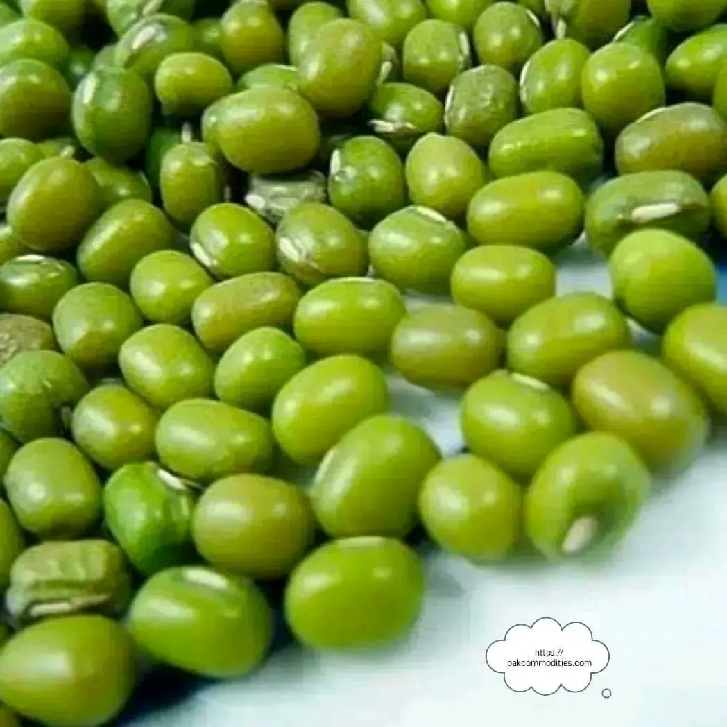 pakcommodities1's tweet photo. A total of 660 FCL of green #mung beans arrived at Karachi port in the year of 2022 https://t.co/EaVPdCjy2X