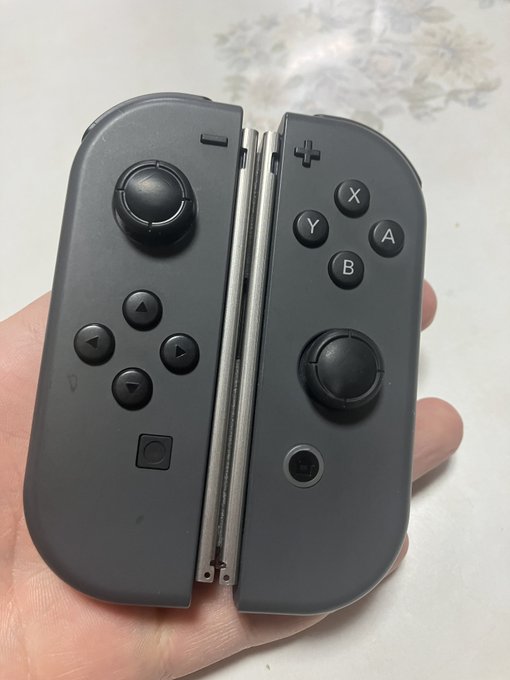 Joy-Con』の評価や評判、感想など、みんなの反応を1日ごとにまとめて ...