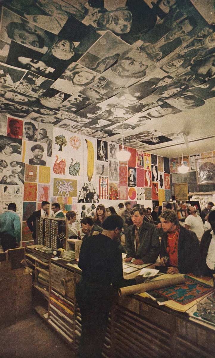 93DWTW's tweet photo. Print Mint poster shop in San Francisco, 1967
#PrintMint #PosterShop #SanFrancisco #60s #Vintage #Retro #Art #Music #Culture #History #California https://t.co/7od6esLl5e