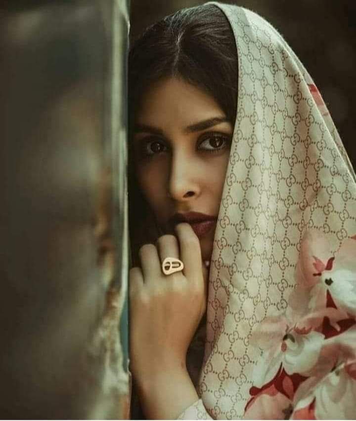 يوجعني گلبي عليك وجعه شگبرها 
مو بس وجع حسرات مابيه اجرها

#احساس_شاعر