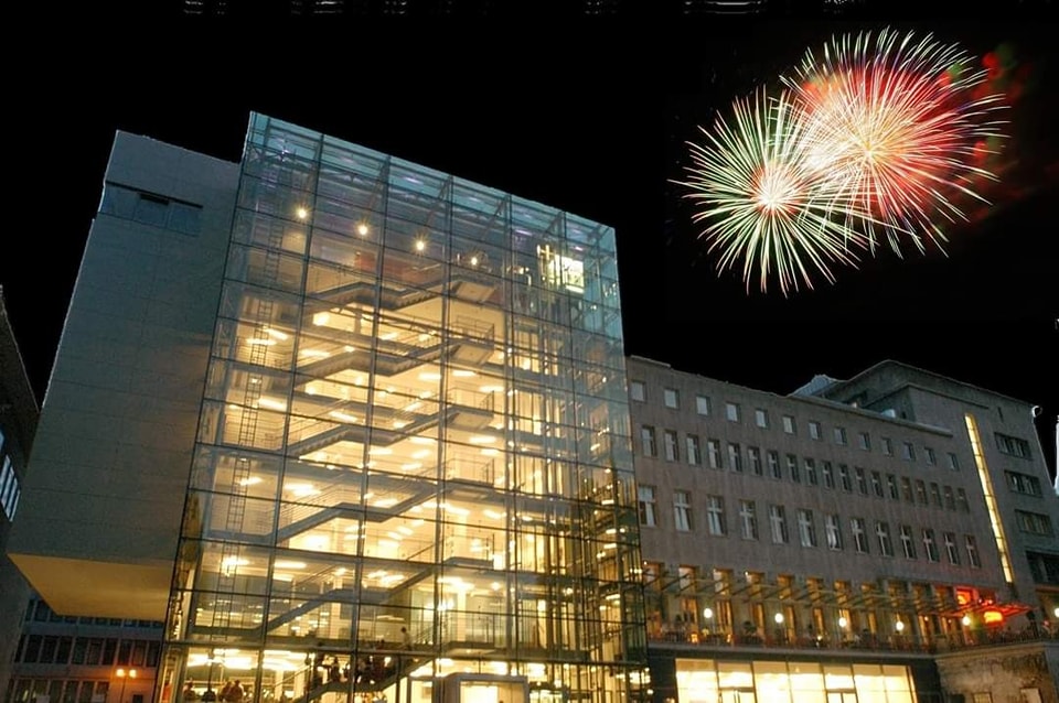 VHS Essen tweet media