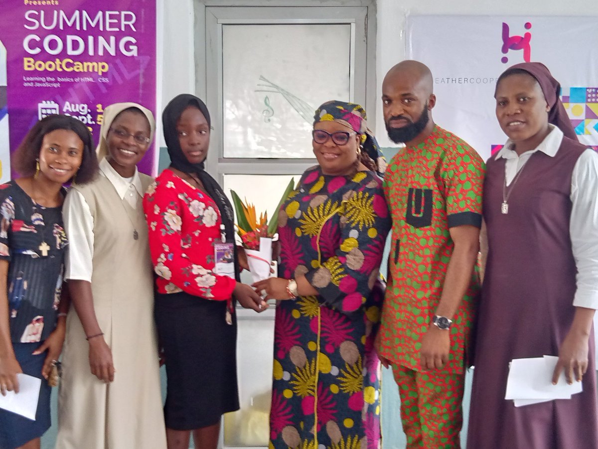 NnantaPaul's tweet photo. OFFICIAL STATEMENT: HeatherCooper Summer Coding Bootcamp 2022 (edition 2)

It was awesome at the Coding Bootcamp. Three hundred 300 Youths gathered to learn and practice the fundamentals of HTML, CSS and JavaScript. Building towards a Web3 project. Thanks @mojisolalawal4u https://t.co/27pjhYXpWm