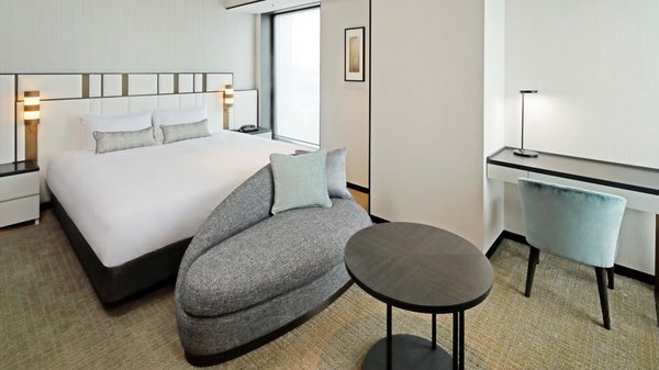 hotel_13_tokyo's tweet photo. 7月にオープンした人形町のホテルが3,000円から泊まれると思えない綺麗さ🥺✨

アメリカの歴史ある調剤薬局、C.O.BIGELOWか女子みんなの憧れJILLSTUARTのアメニティが選べるプランもあるんです、、🥀🖤 https://t.co/9W1s3r87oo