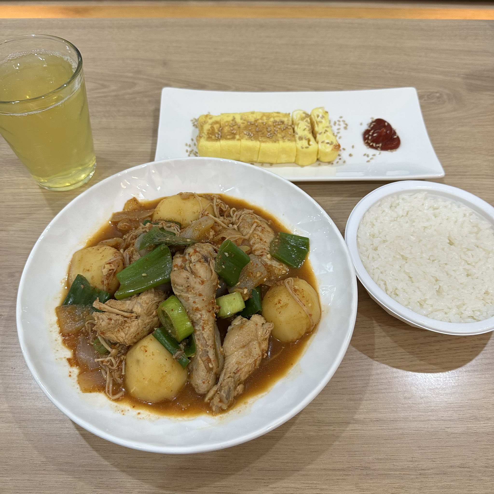 FldcXoZaYAARRkG?format=jpg&name=large