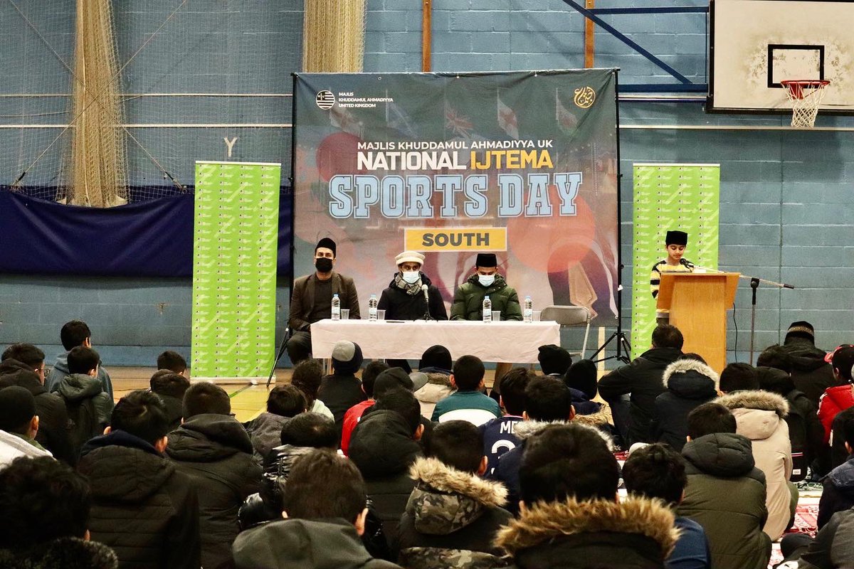 AtfalUK's tweet photo. The National Atfal Ijtema Sports Day for Southern Regions has officially kicked off!

Opening session led by Sadr Sb MKA UK.

Stay tuned throughout the day, plenty of fun stuff ahead! https://t.co/VgXm60D62e